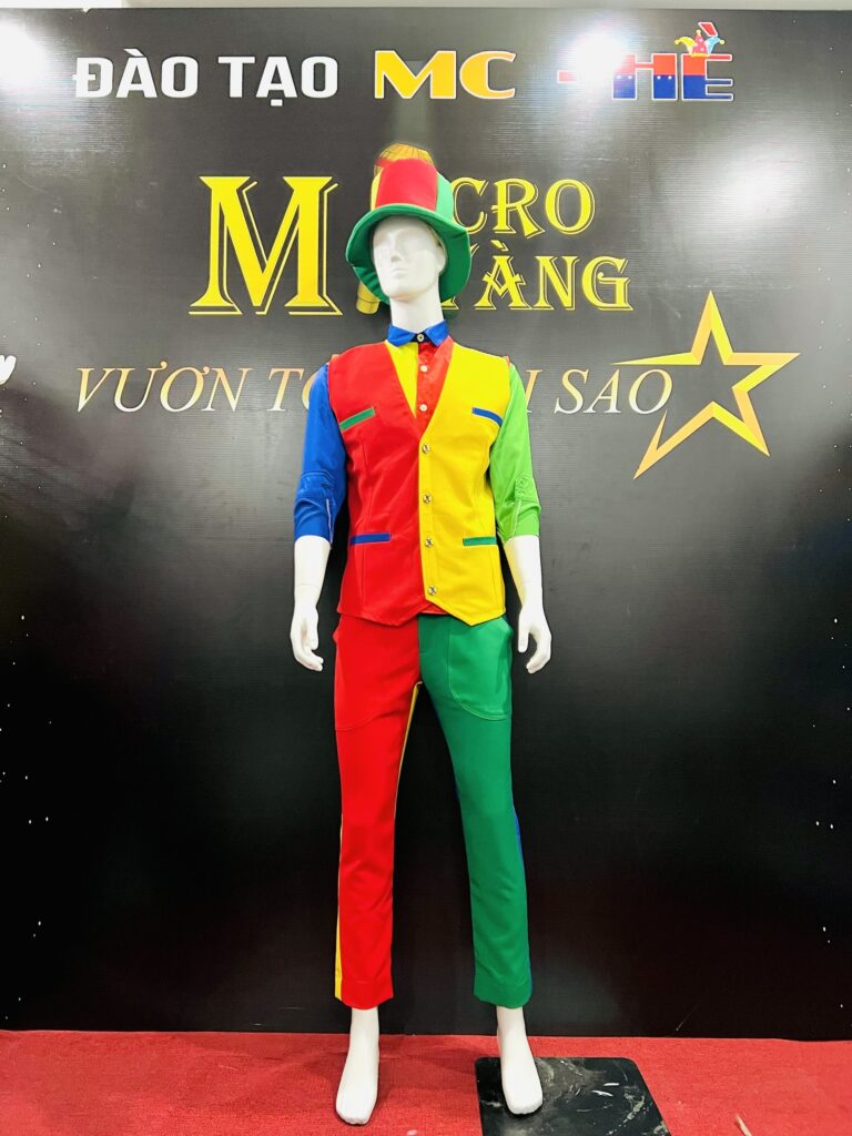 quần áo chú hề