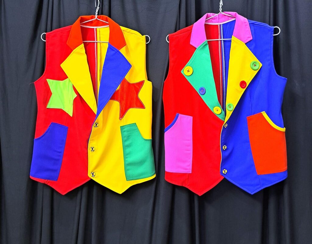 quần áo chú hề