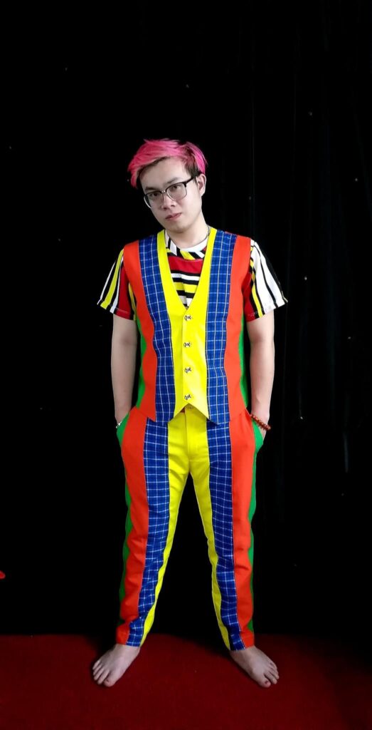 quần áo chú hề