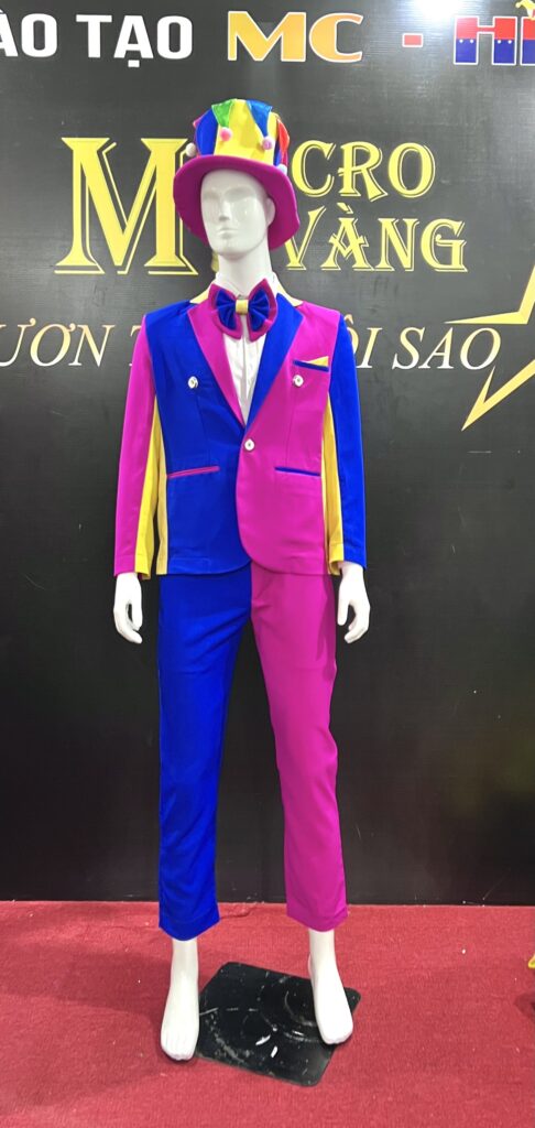 quần áo chú hề