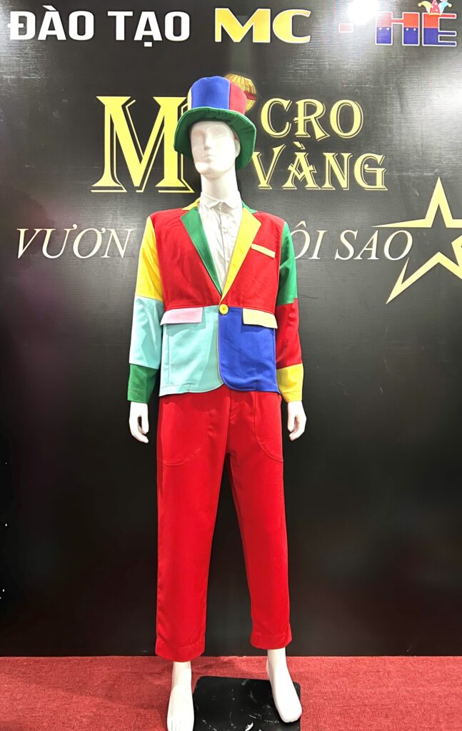 quần áo chú hề