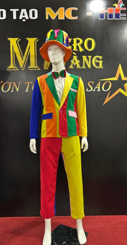 quần áo chú hề