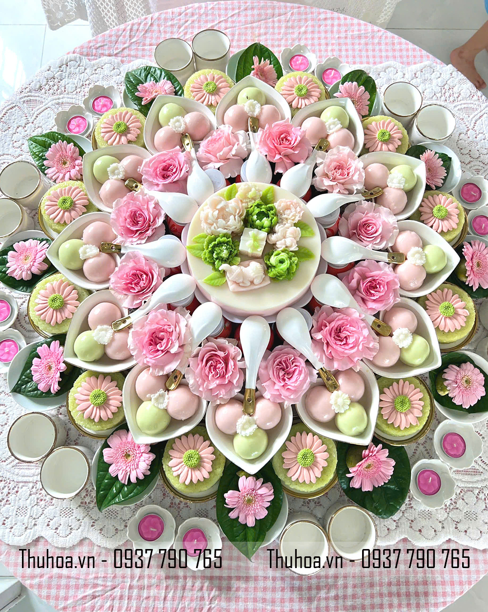 mâm cung be gai co ban tone hong xanh la (1).