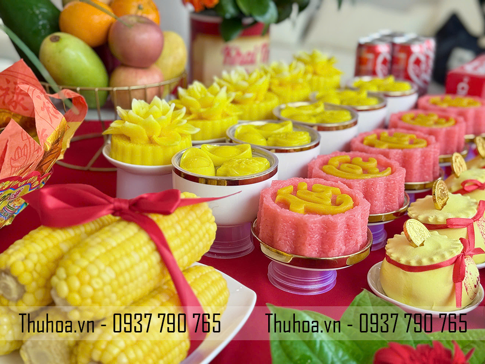 mam cung khai truong co ban do vang .