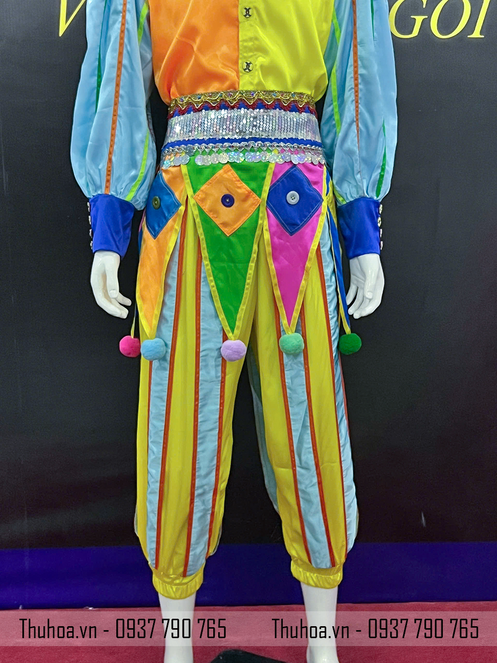 Trang phục chu he (3)