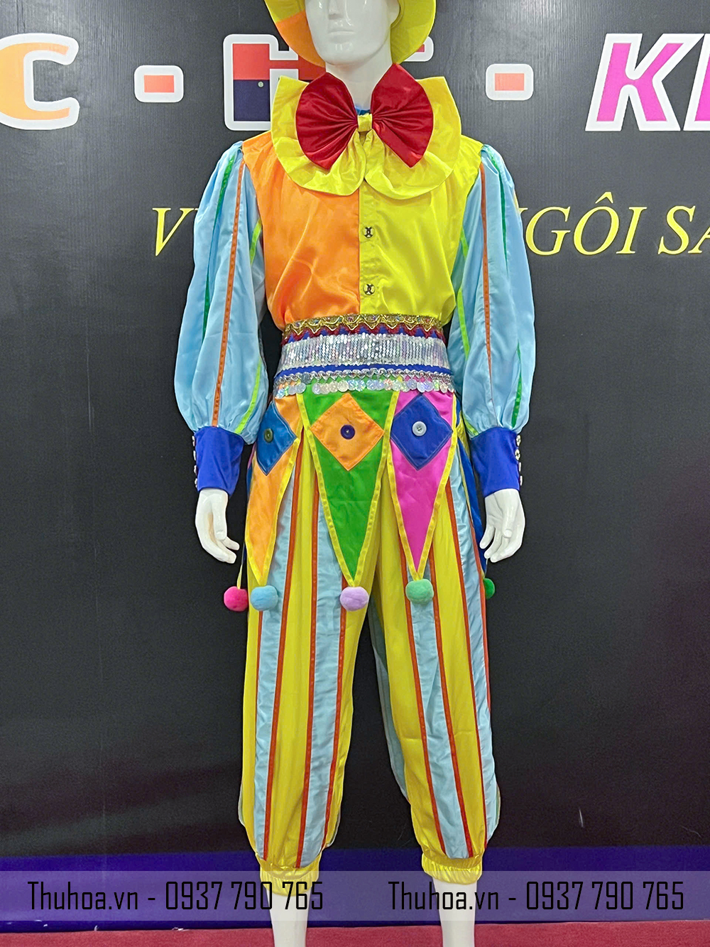 Trang phục chu he (4)