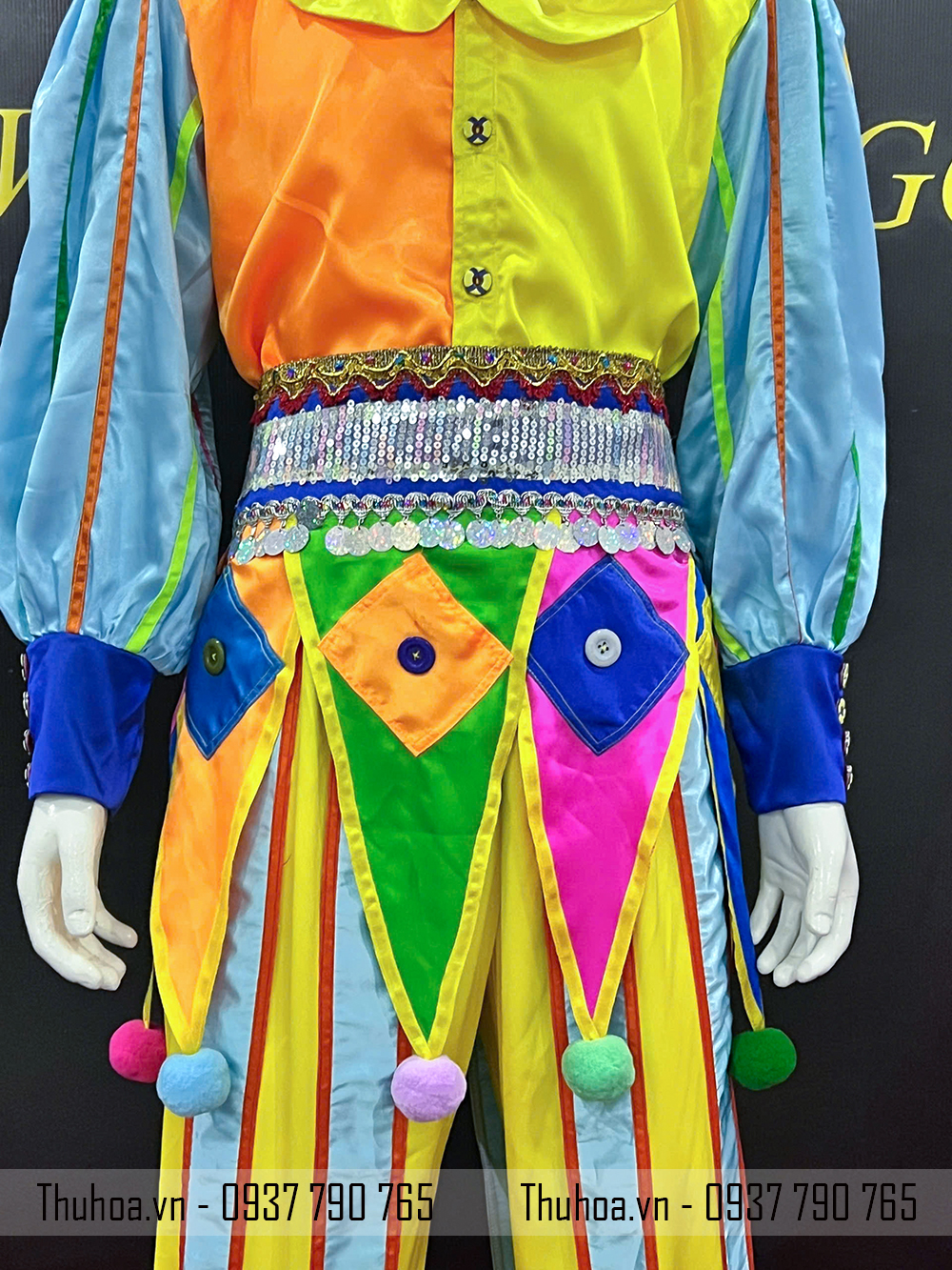 Trang phục chu he (7)