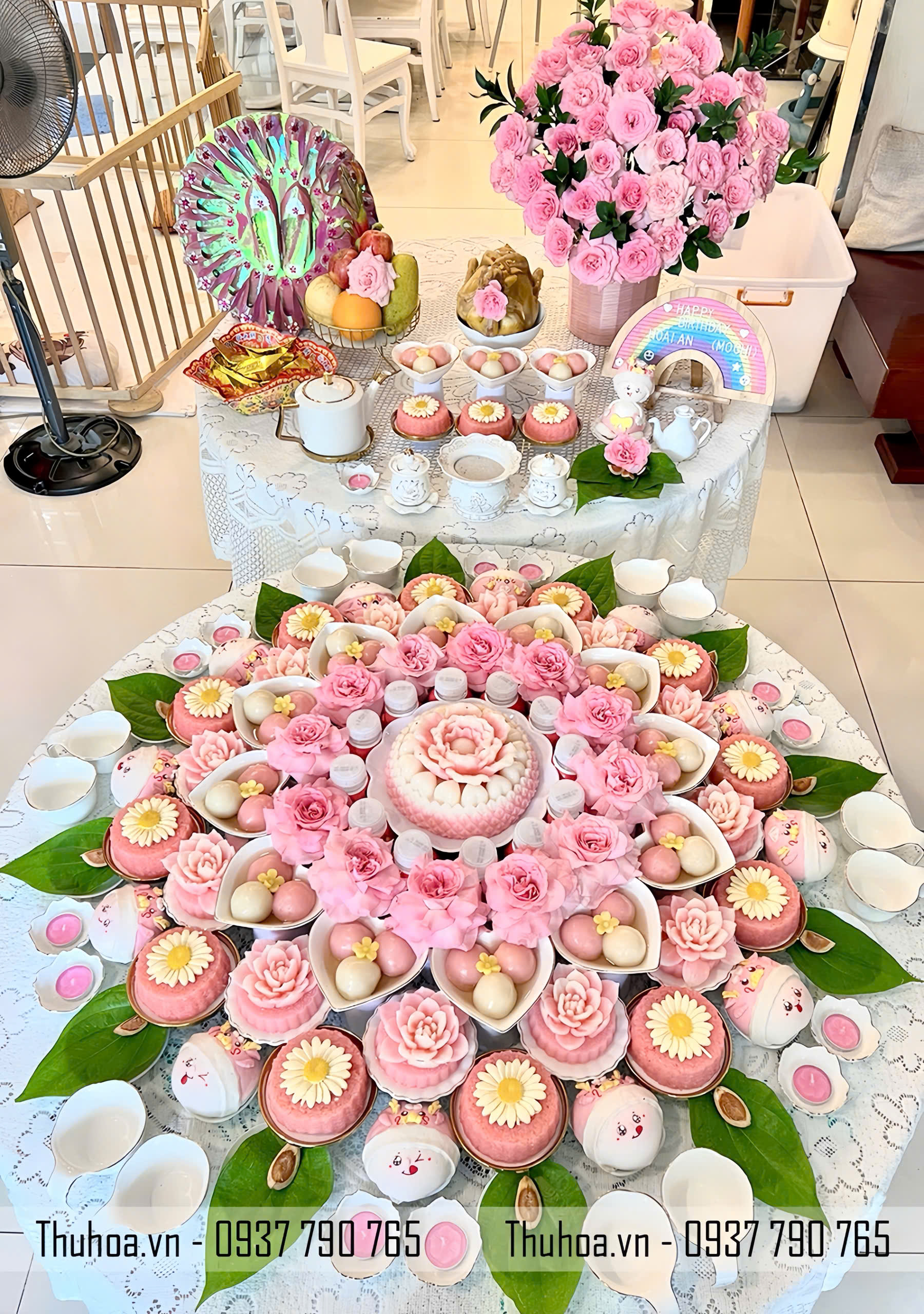 mam cung be gai mau hong (3)