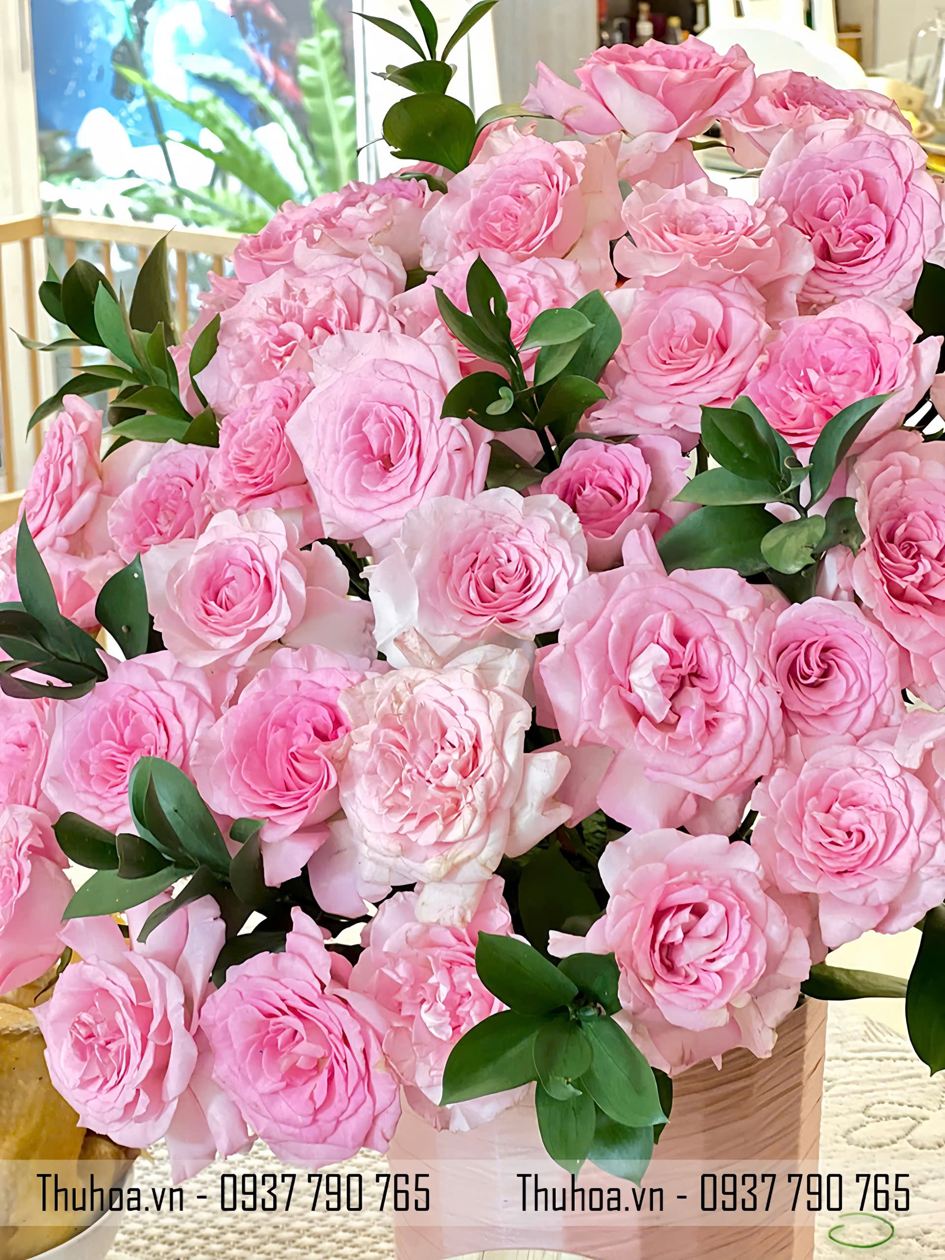 mam cung be gai mau hong (4)