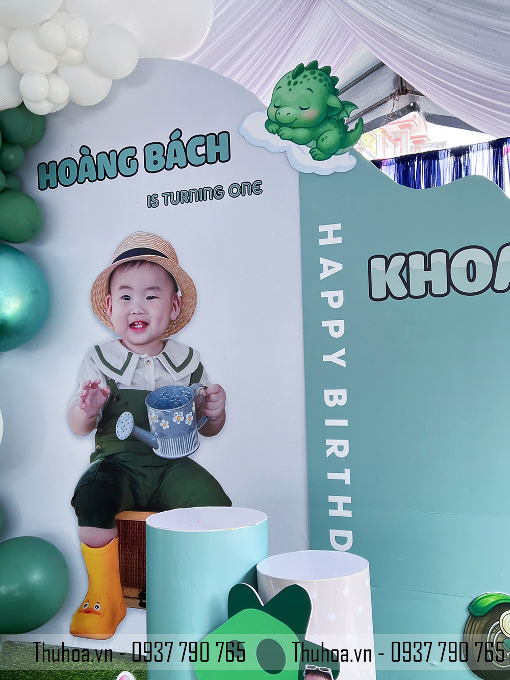 trang tri background thoi noi be Hoang Bach (7)