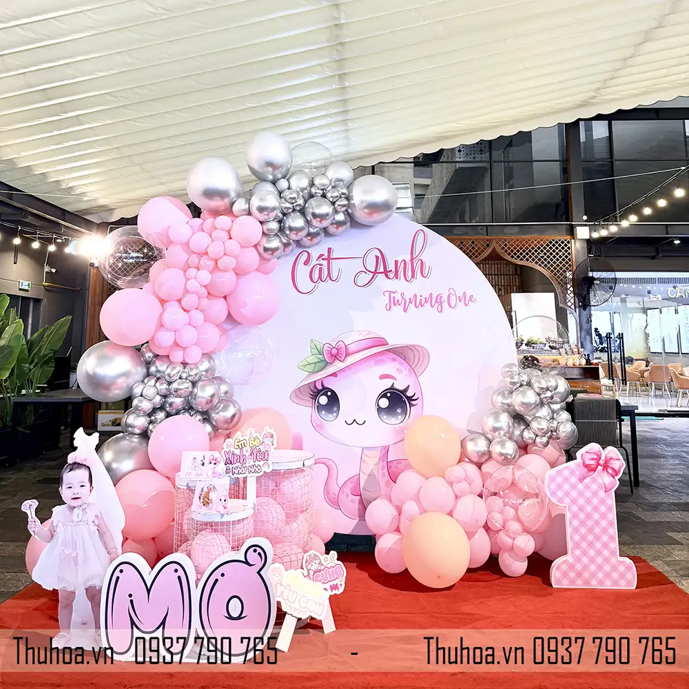 Trang Trí Background Thôi Nôi Cho Bé Gái Tone Hồng