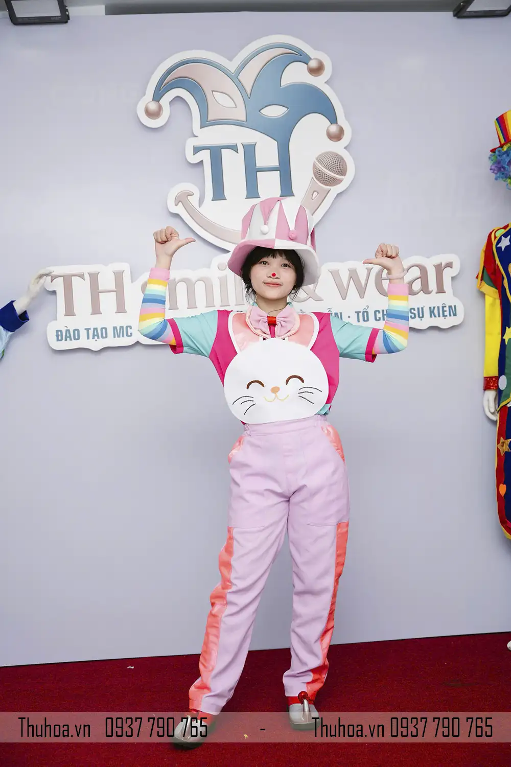TRANG PHỤC CHỊ THỎ NGỌC (4)