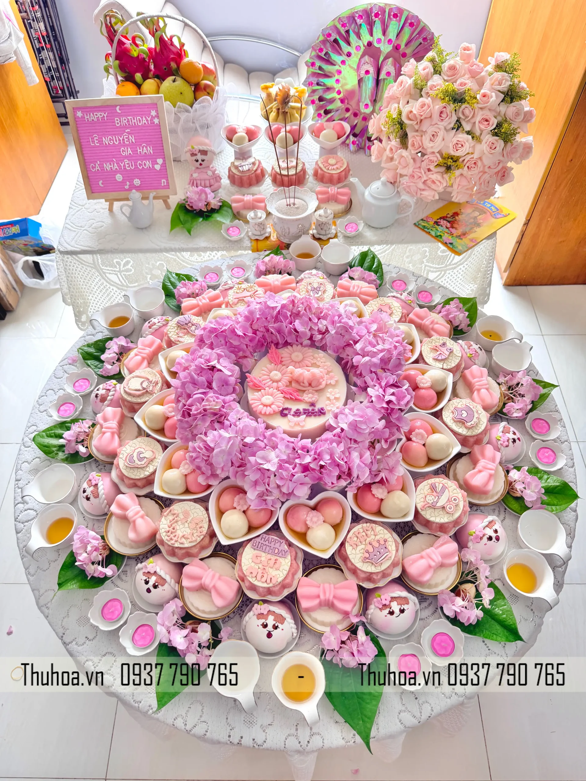 MÂM CÚNG BÉ GÁI TÔNG HỒNG TÍM (7)