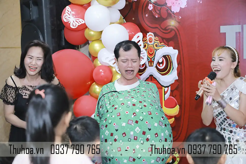 THUÊ CHÚ HỀ CÔ HỀ ĐA NĂNG CHO TIỆC (6)