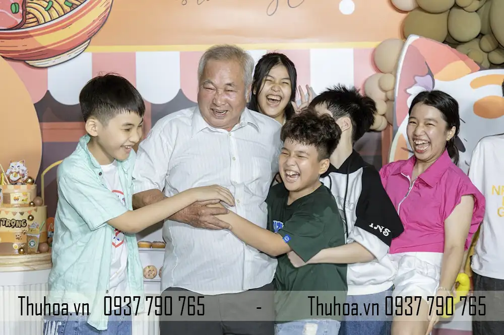 TRỌN GÓI CÔ HỀ CHÚ HỀ TIỆC (11)