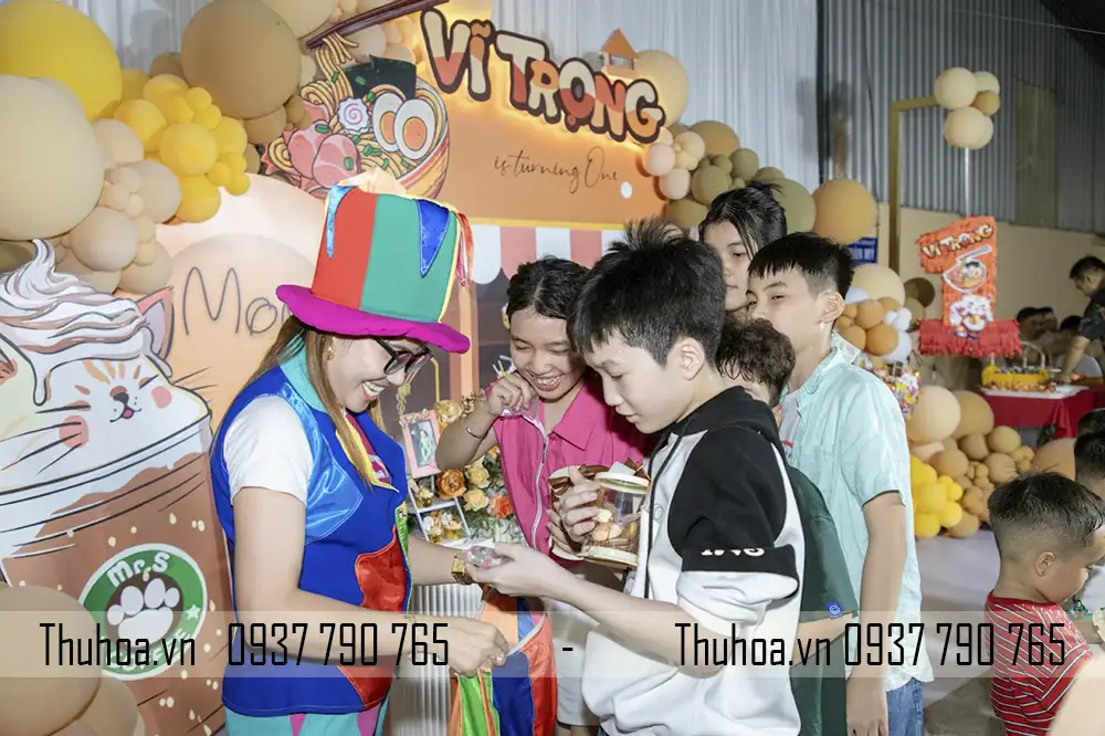TRỌN GÓI CÔ HỀ CHÚ HỀ TIỆC (5)
